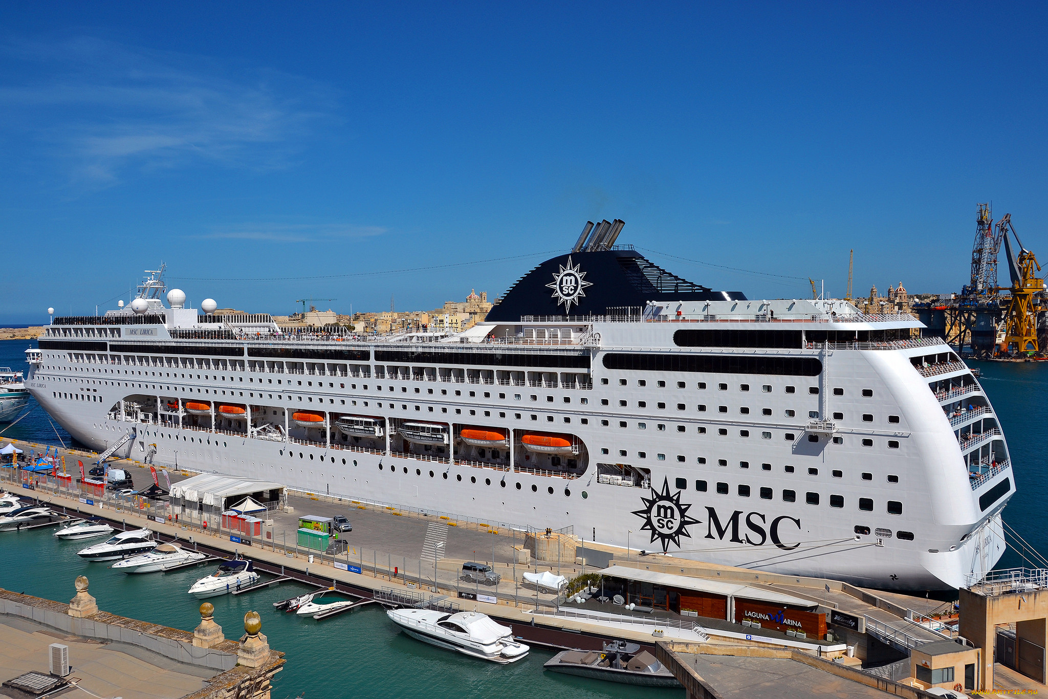 msc lirica, , , , 